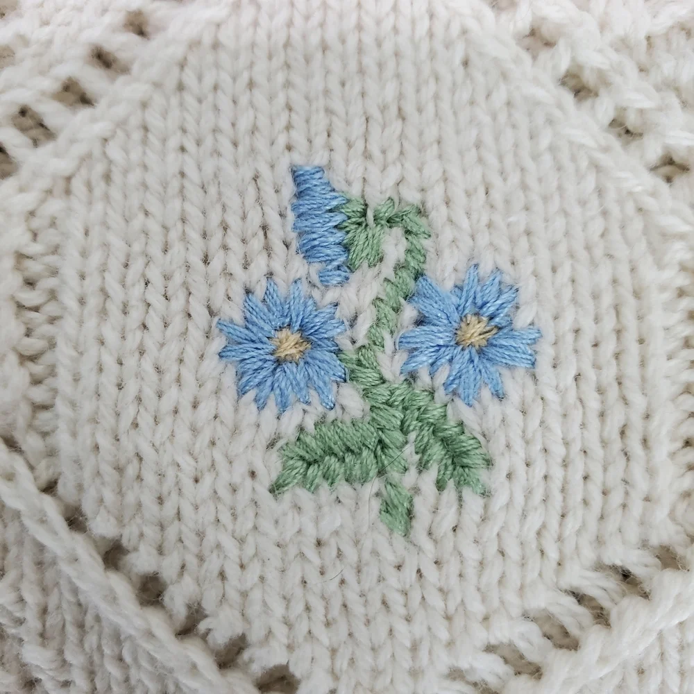Freshman 1996 Crocheted Embroidered Boho Scalloped Edge  Cropped Tank Top SZ M - Picture 6 of 10